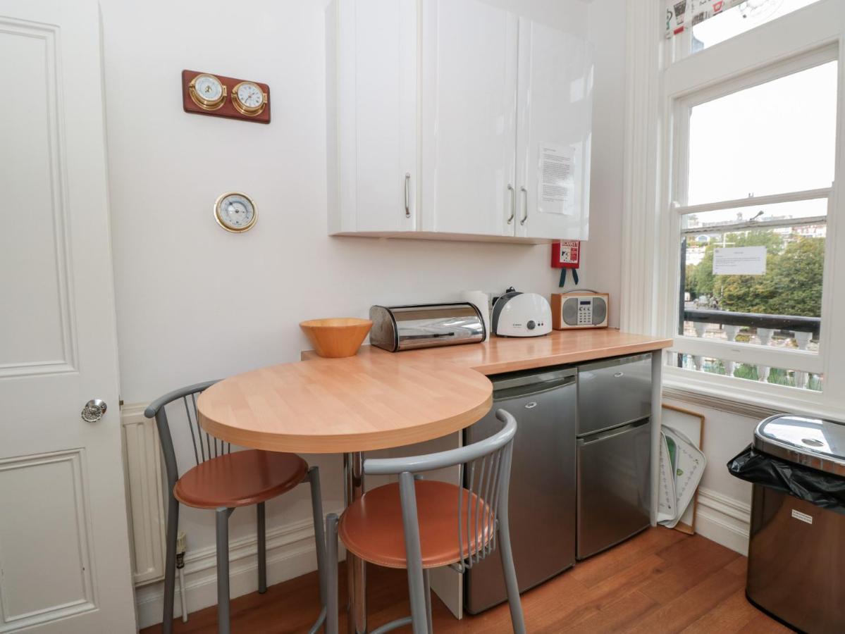 2 York House Apartment Дартмут Екстериор снимка
