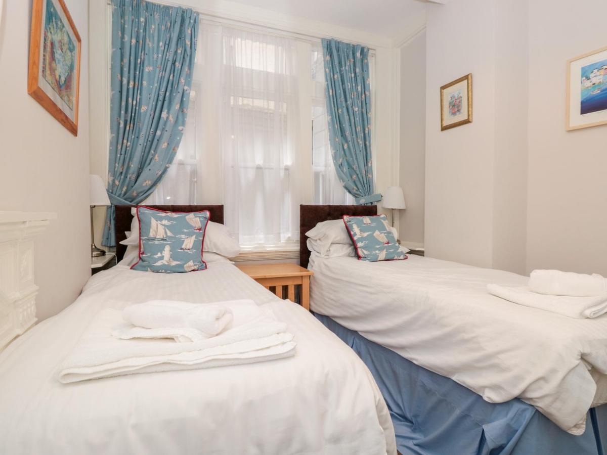 2 York House Apartment Дартмут Екстериор снимка