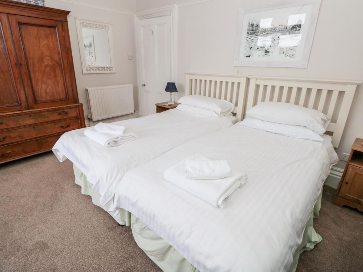 2 York House Apartment Дартмут Екстериор снимка